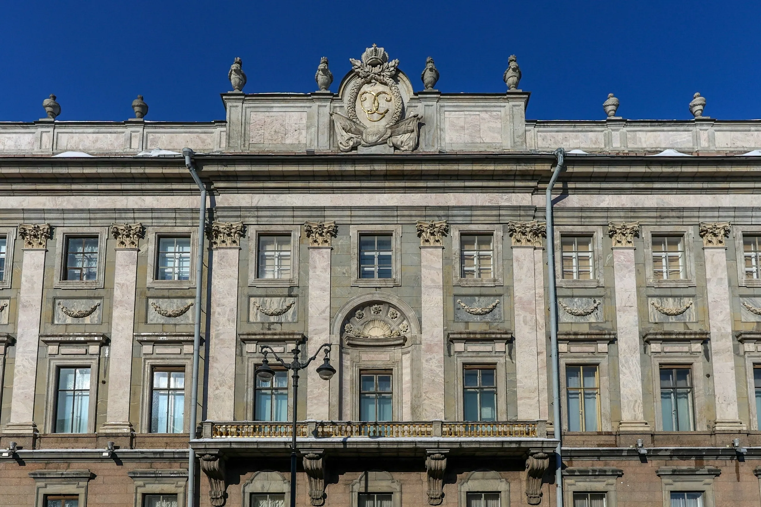 Мраморный дворец закрыт с 14 по 17 апреля в связи с реэкспозицией 