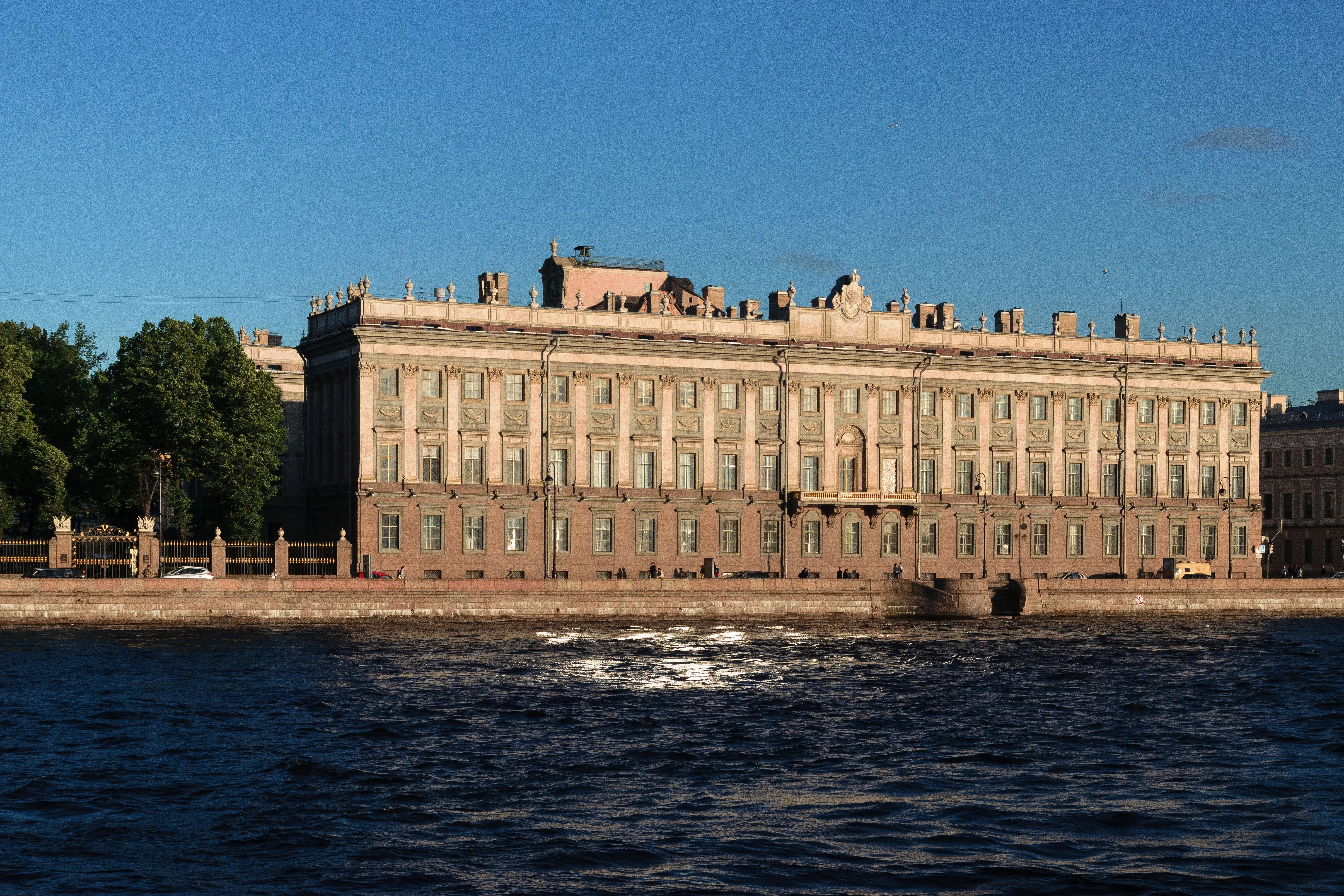 Северный фасад