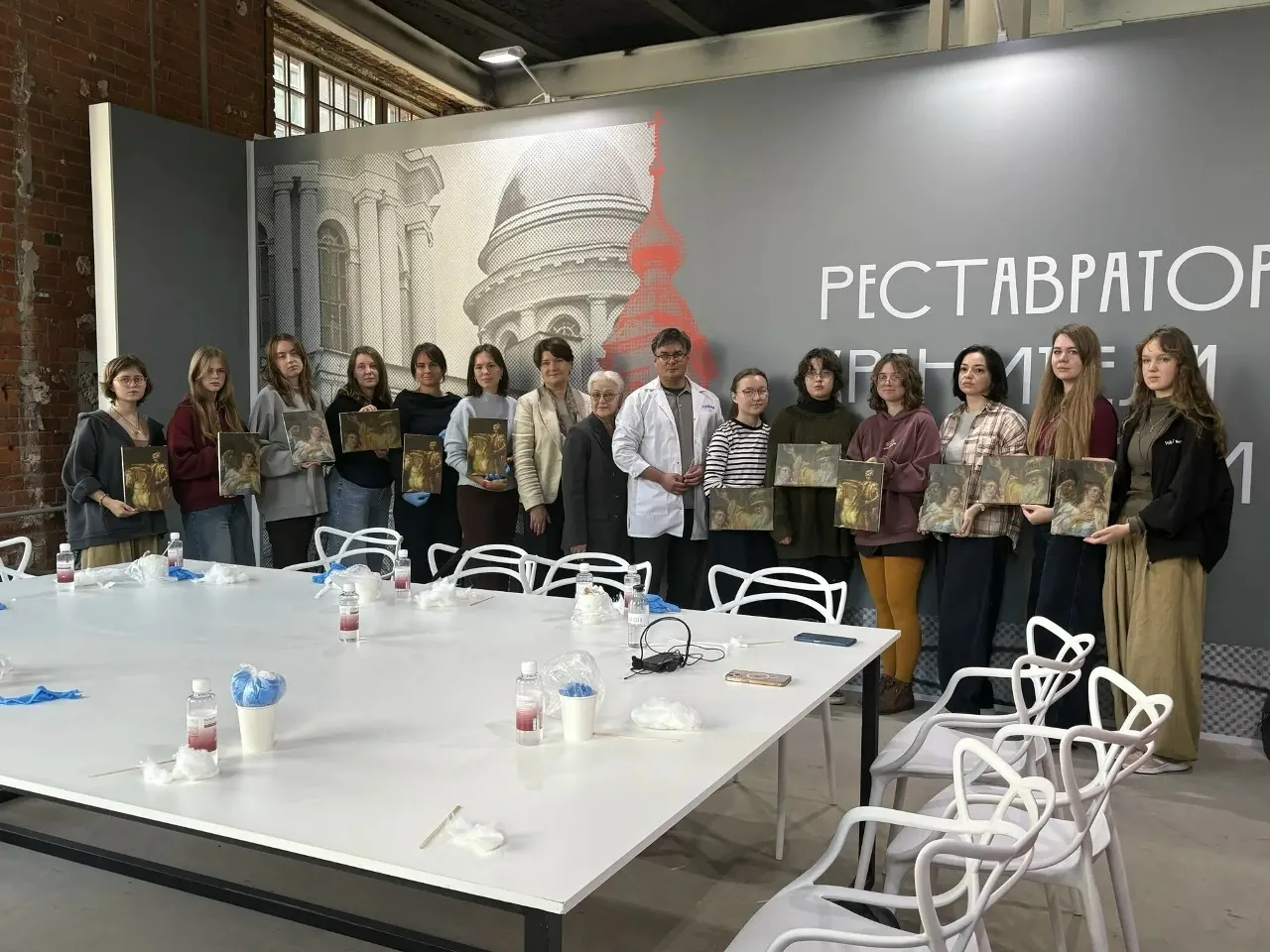 Реставраторы Русского музея приняли участие в выставке «ПРОреставравция» в Москве
