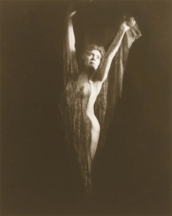 Николай Свищов-Паола. Натурщица. Сер. 1920-х