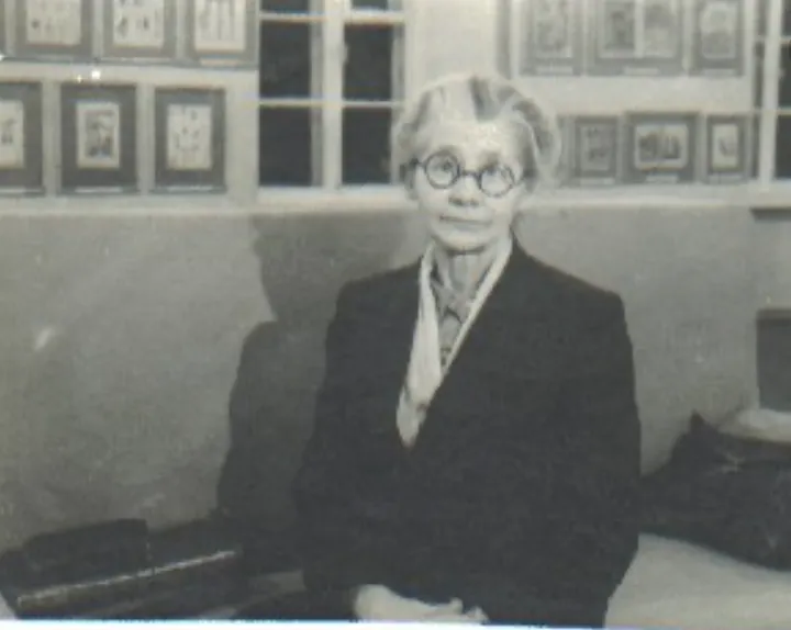 ЛИДИЯ АЛЕКСАНДРОВНА ДУРНОВО