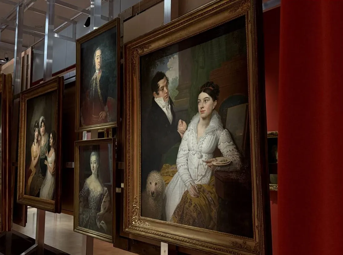 Экскурсионное занятие «Во всех ты, Душенька, нарядах хороша!»