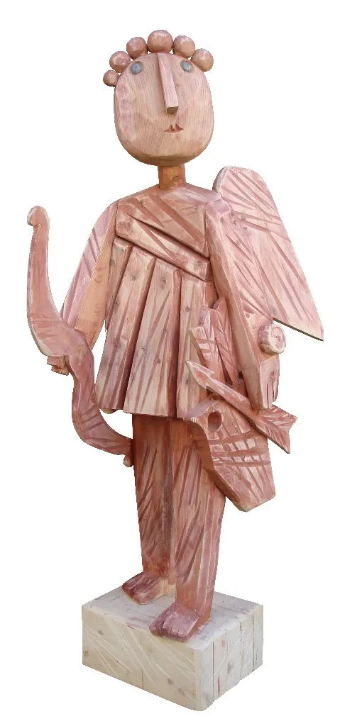 М. Едомский. Амур. 2014. Дерево, подкраска. Собственность автора