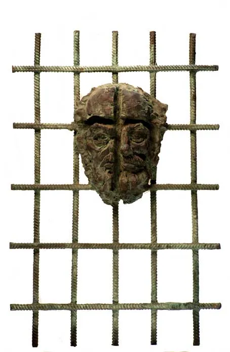 Режиссер Сергей Параджанов. 2011. Бронза. 90х60х28