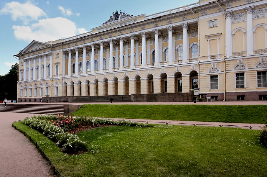 Северный фасад