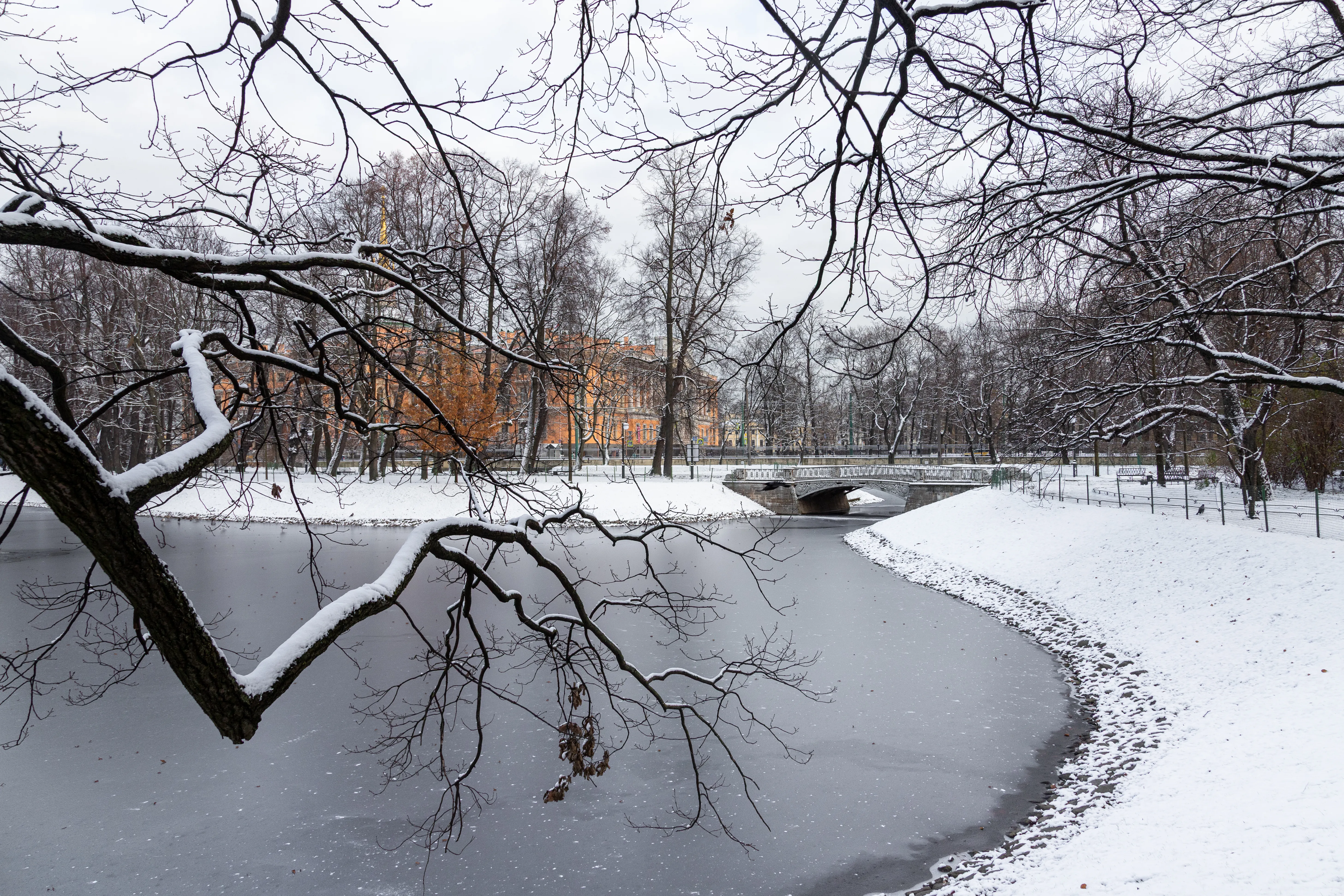 Изменения в режиме работы Летнего и Михайловского садов в период новогодних каникул