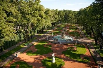 Летний сад панорама
