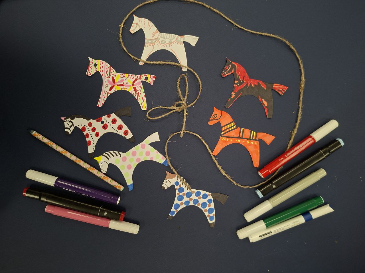 Мастер-класс «Символ года: фигуры лошадей по мотивам народного творчества»