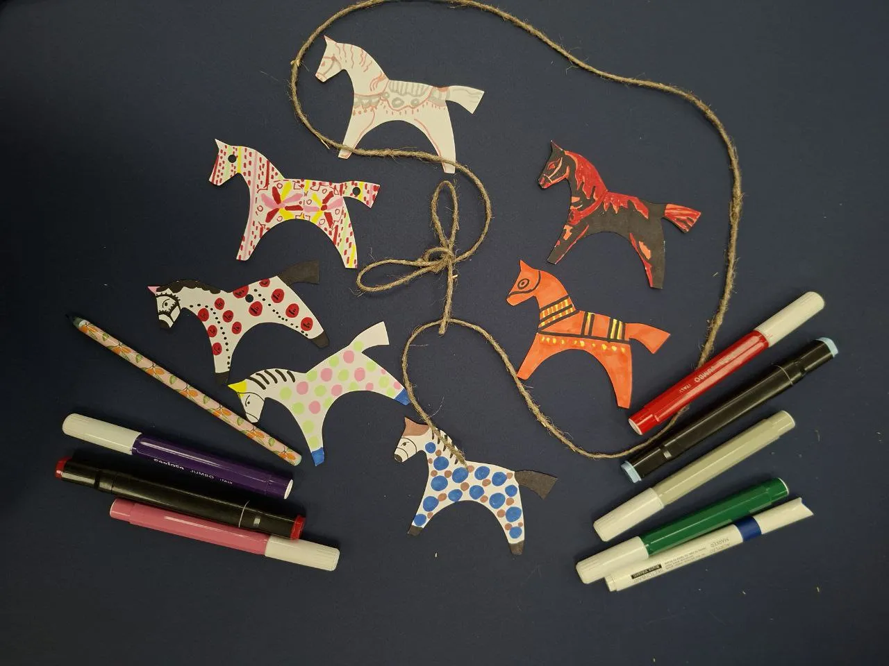 Мастер-класс «Символ года: фигуры лошадей по мотивам народного творчества»