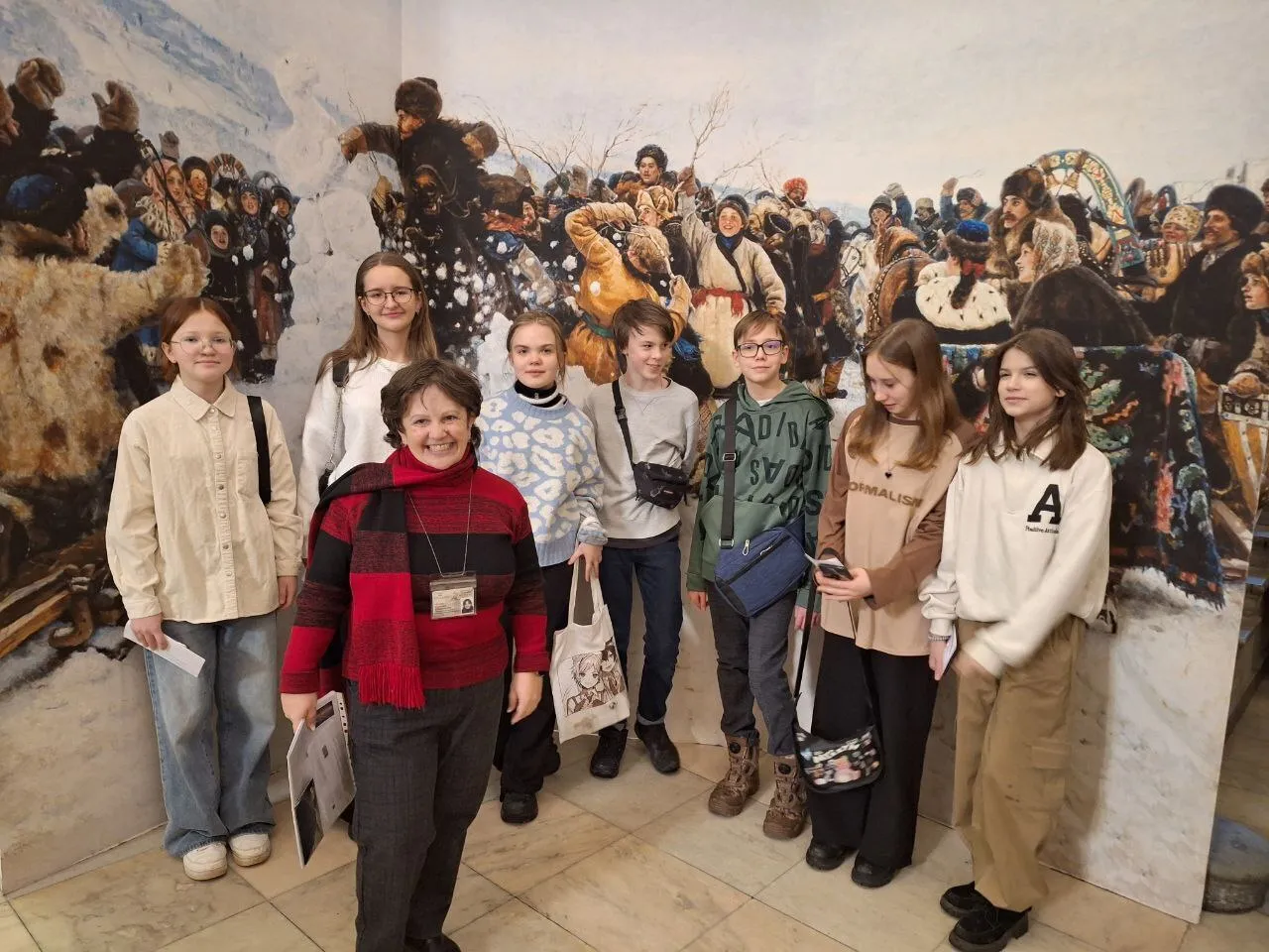 Школьникам