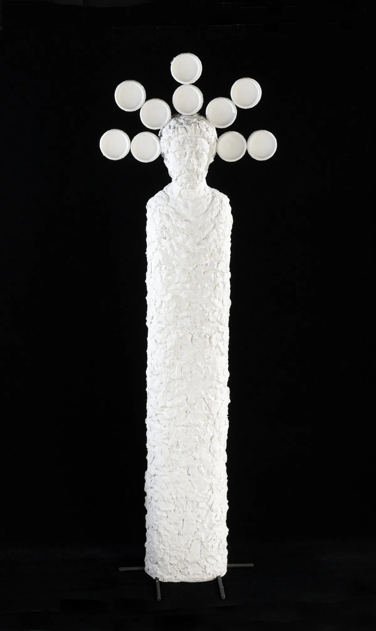 Гриша Брускин. Герма. Космос. 2020. Армированный гипс, металл